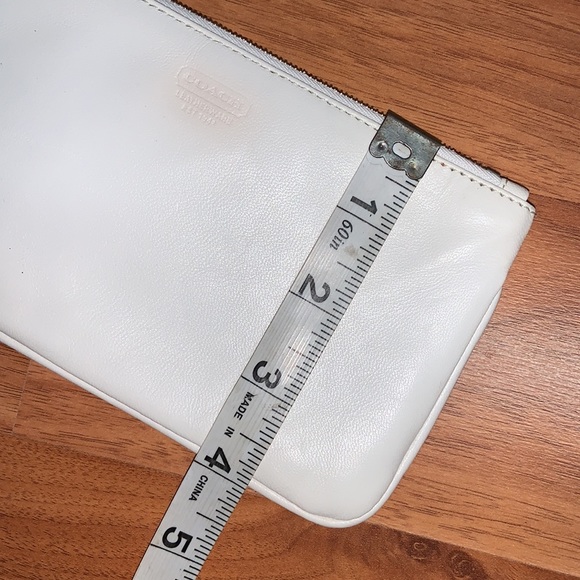 Coach Leather Wristlet - Picture 6 of 9